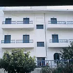 Hotel Friday 2*