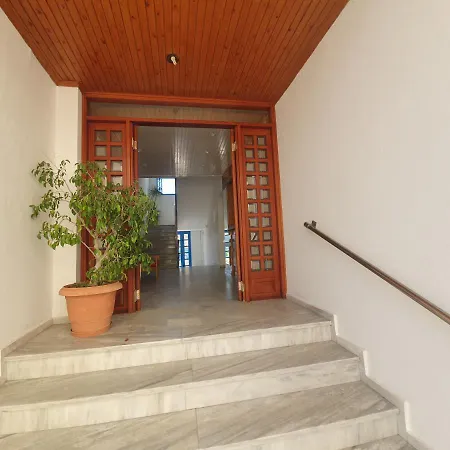 Friday 2* Hersonissos (Crete)